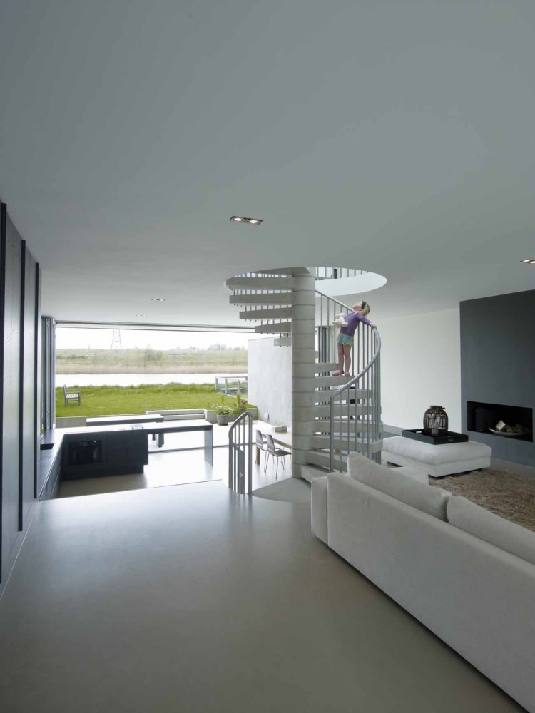 W-House / VMX Architects