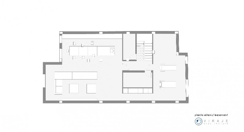 Interior Light-Single Family Housing / Viraje architecture