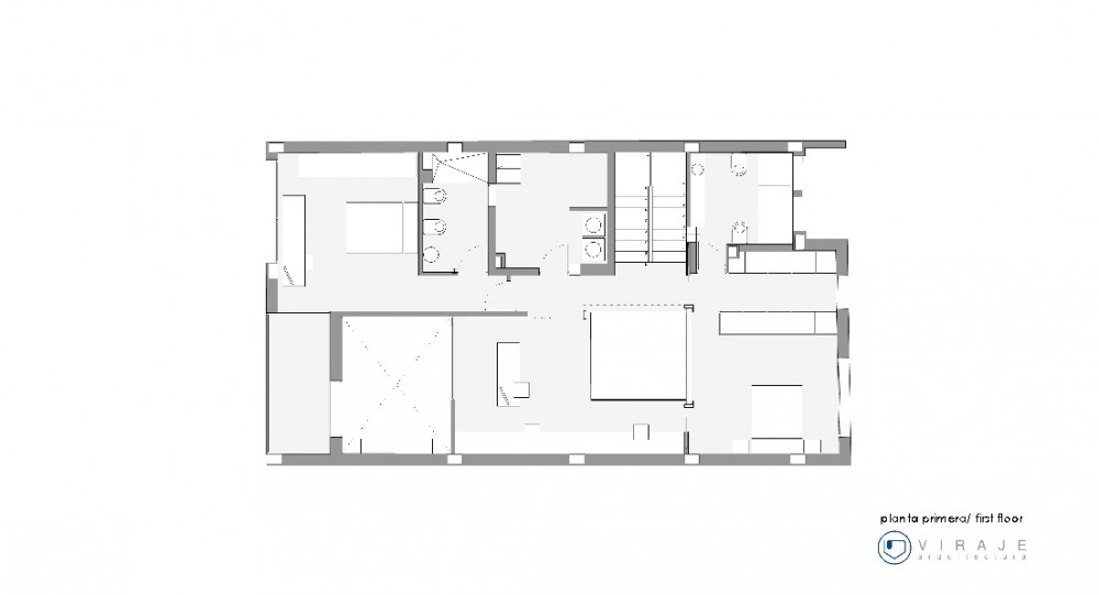 Interior Light-Single Family Housing / Viraje architecture