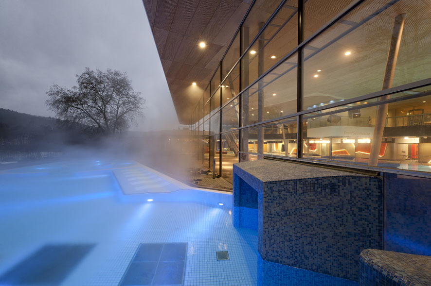 The Thermal Baths in Bad Ems / 4a Architekten
