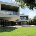 Casa en Tigre / FILM-Obras de Arquitectura Casa en Tigre / FILM-Obras de Arquitectura Courtesy of FILM-Obras de Arquitectura