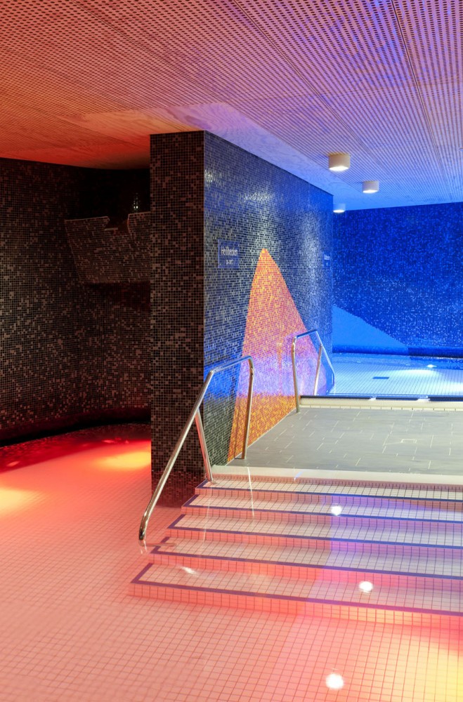 The Thermal Baths in Bad Ems / 4a Architekten