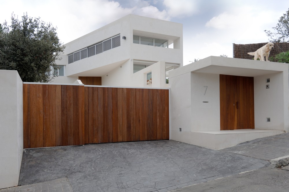 Housing in Valdemorillo / Otto Medem de la Torriente