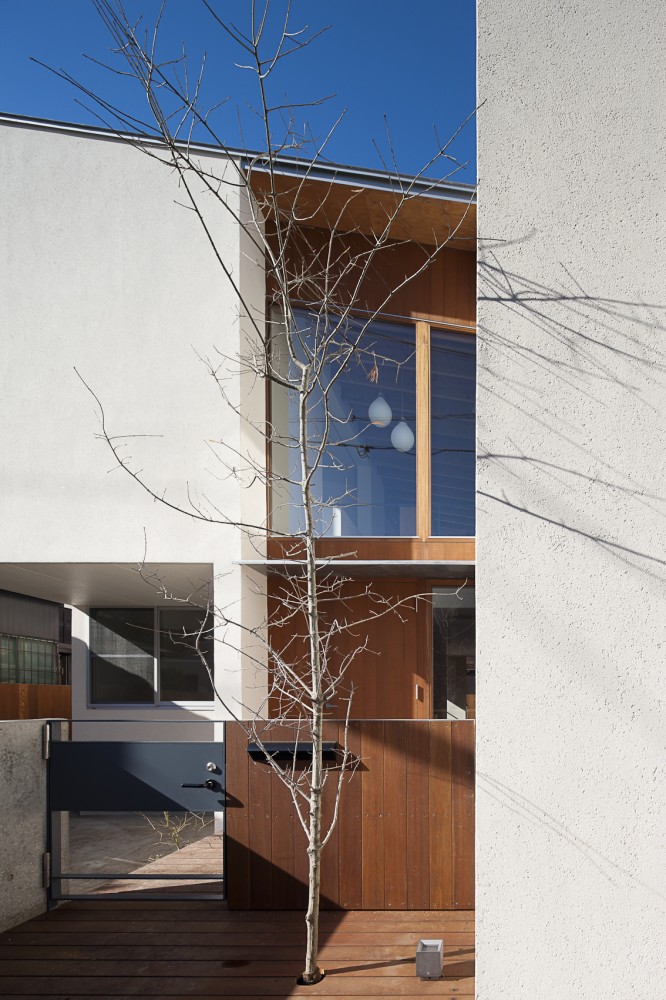 Coupled House / Naoi Architecture & Design Office