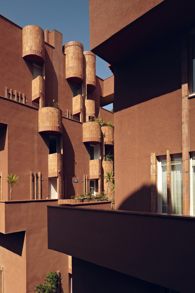 AD Classics: Walden 7 / Ricardo Bofill
