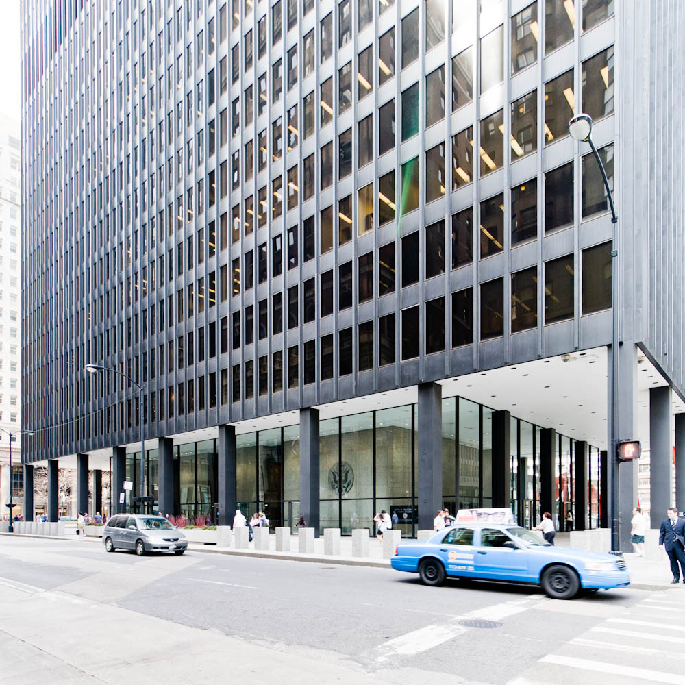 AD Classics: Chicago Federal Center / Mies van der Rohe