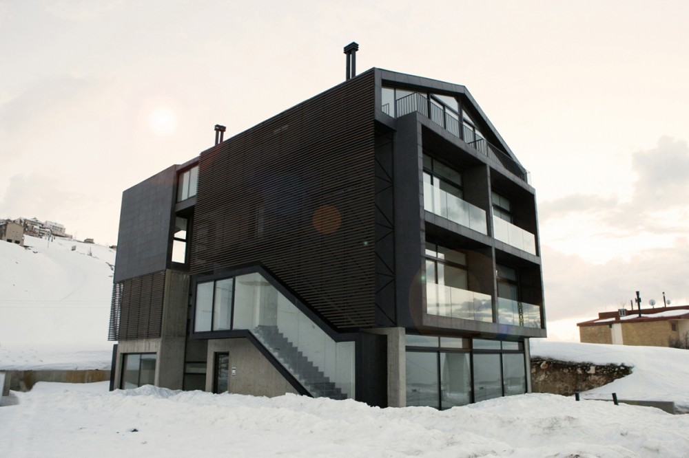 i-SKI / ACCENT DESIGN GROUP