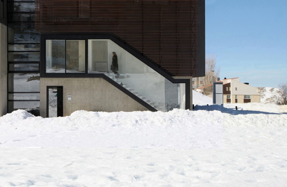 i-SKI / ACCENT DESIGN GROUP
