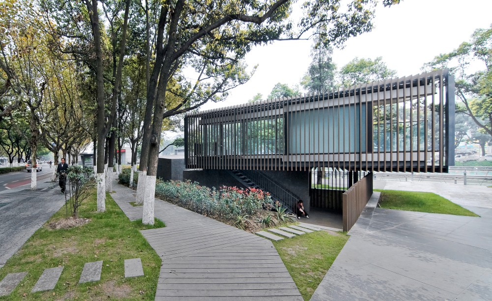 Riverside Park Pavilion / Vector Architects