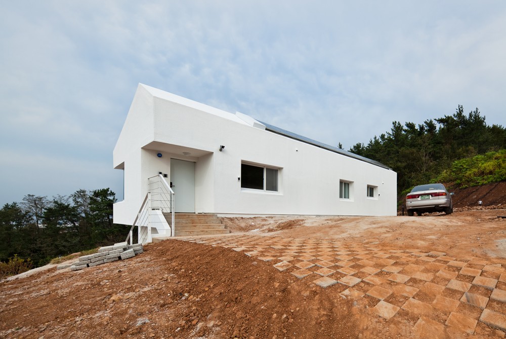 Net Zero Energy House / Lifethings