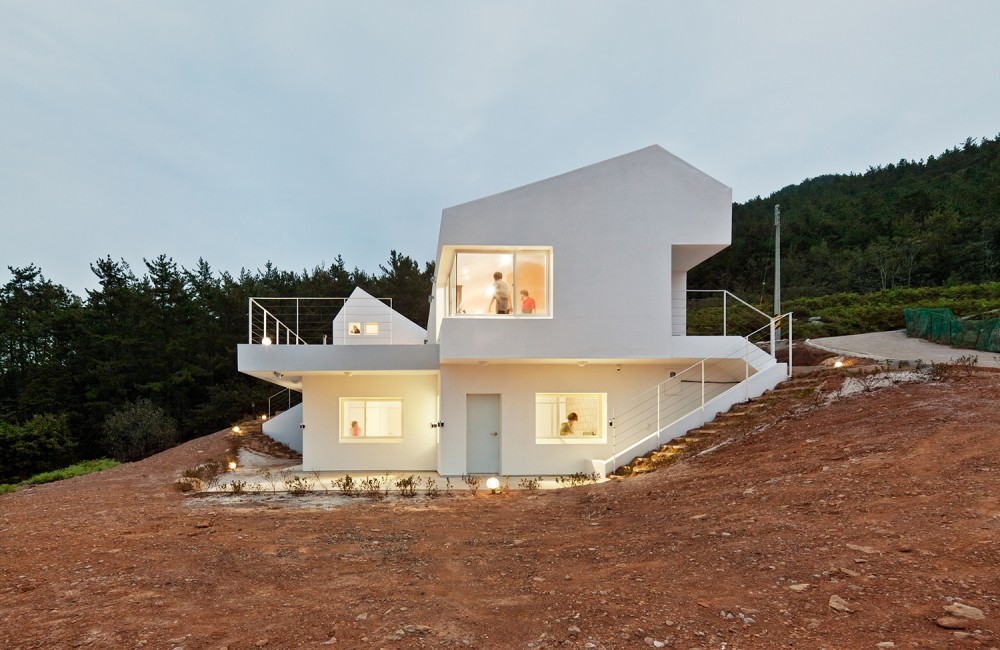 Net Zero Energy House / Lifethings