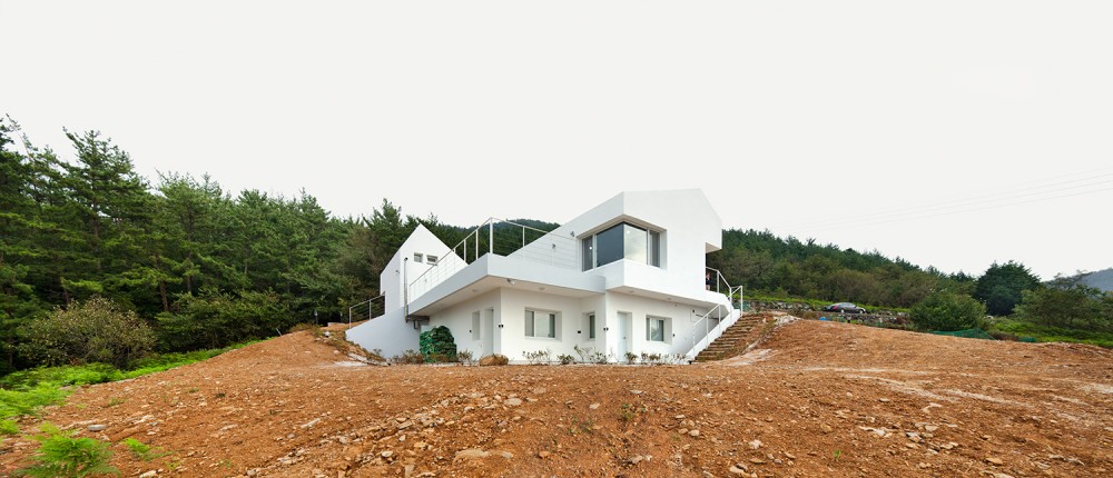 Net Zero Energy House / Lifethings