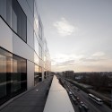 Keystone Office Building / EM2N Architects © Simon Menges