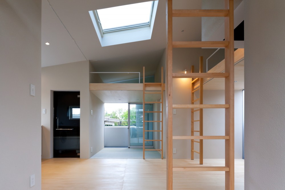 HAT / Komada Architects’ Office