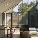 Edgeland House / Bercy Chen Studio © Paul Bardagjy
