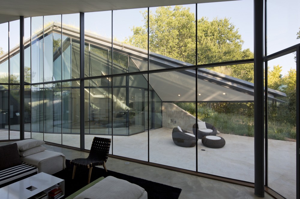 Edgeland House / Bercy Chen Studio
