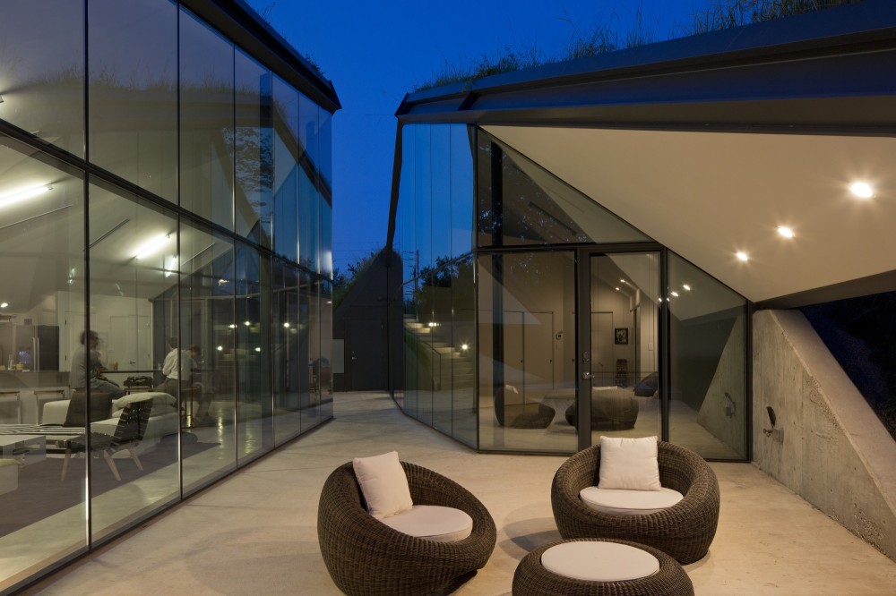 Edgeland House / Bercy Chen Studio