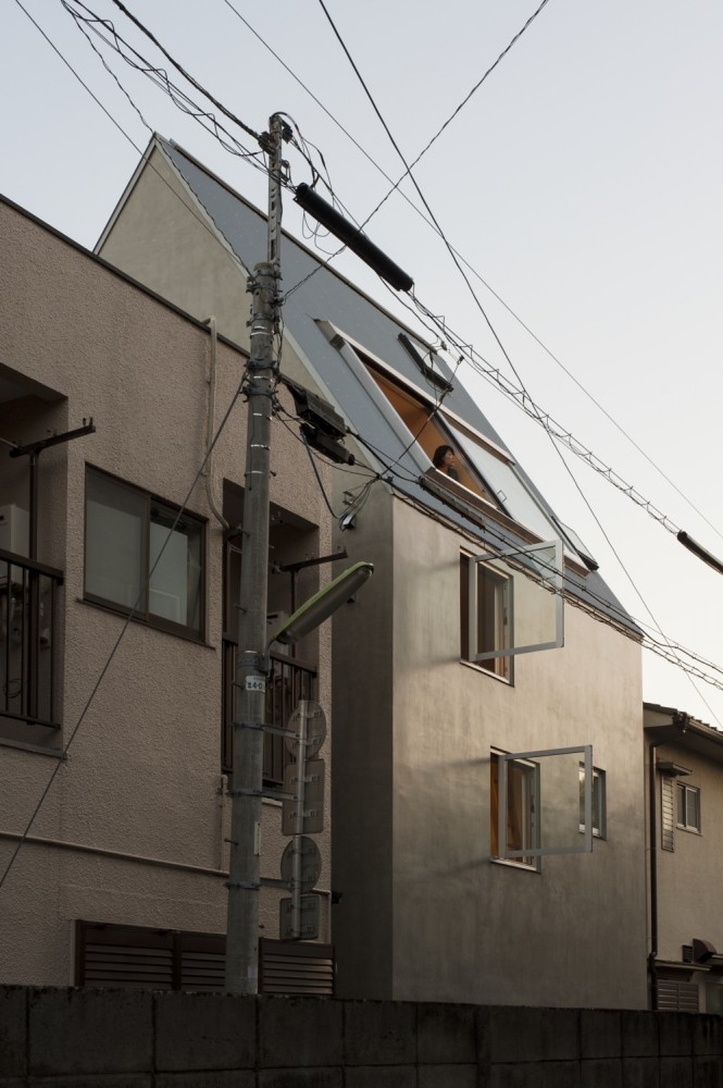 BASE / Komada Architects’ Office