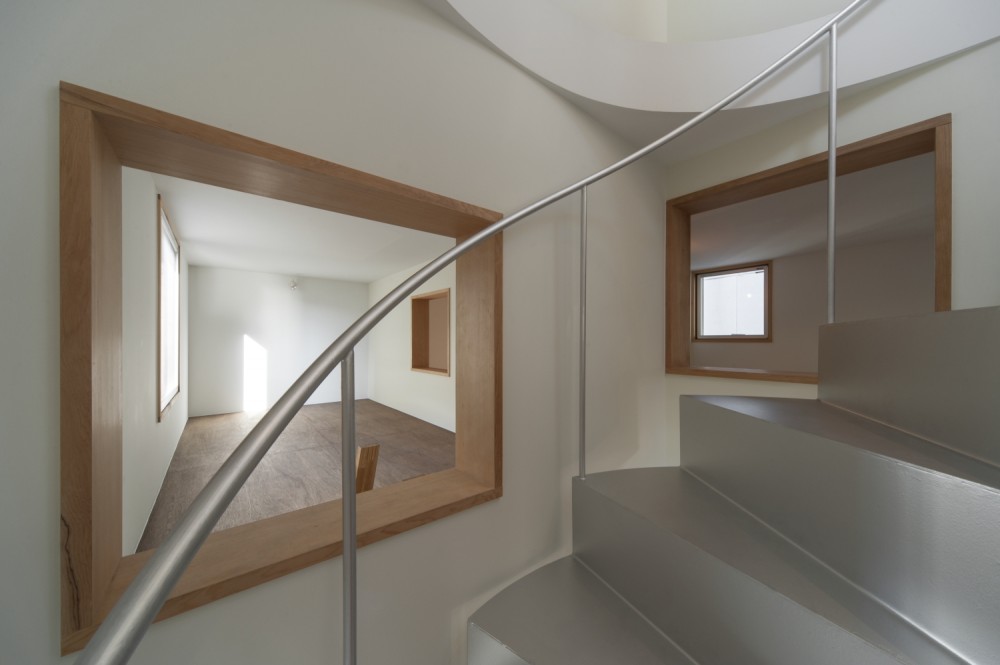 BASE / Komada Architects’ Office