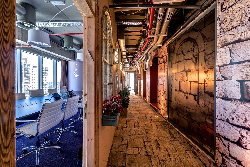Google Tel Aviv Office / Camenzind Evolution