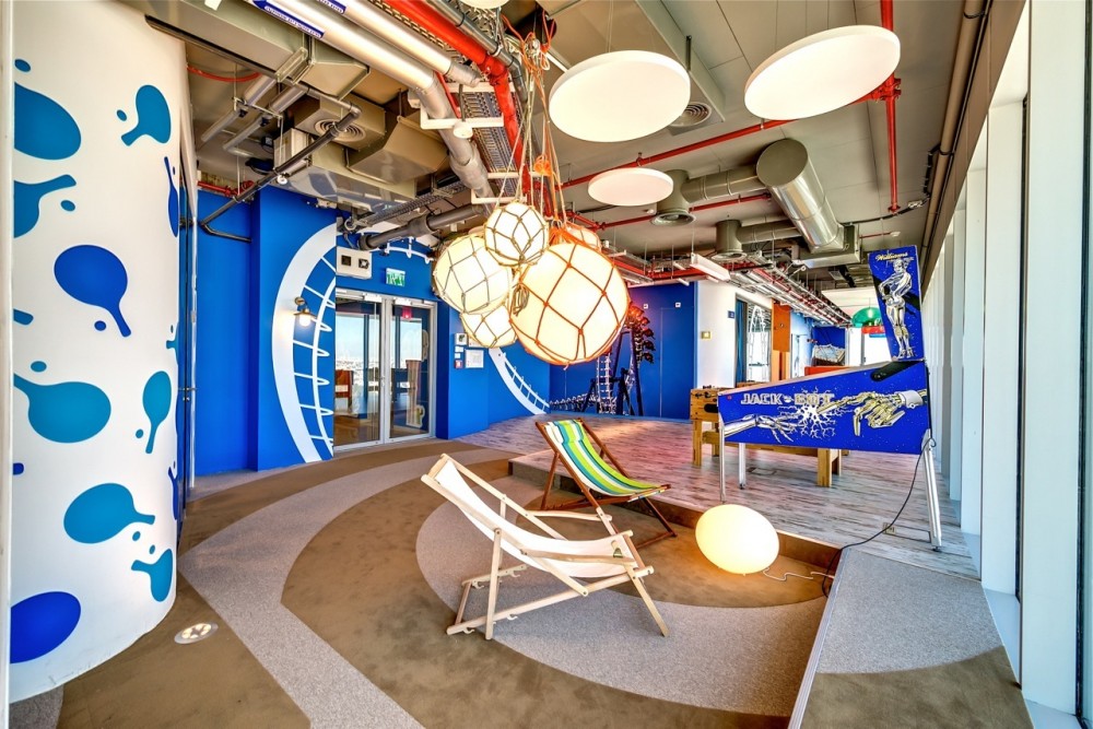 Google Tel Aviv Office / Camenzind Evolution