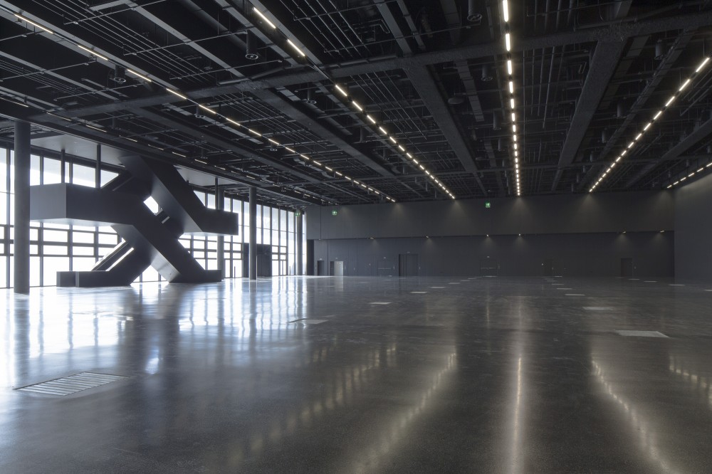 Messe Basel New Hall / Herzog & de Meuron