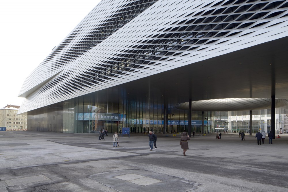 Messe Basel New Hall / Herzog & de Meuron