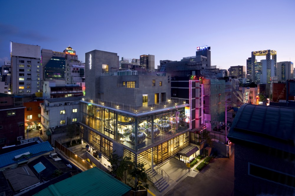 Choonwondang Oriental Clinic & Museum / Doojin Hwang Architects