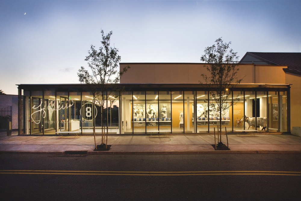 Yogi Berra Museum and Learning Center / ikon.5 architects