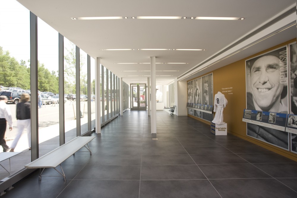 Yogi Berra Museum and Learning Center / ikon.5 architects