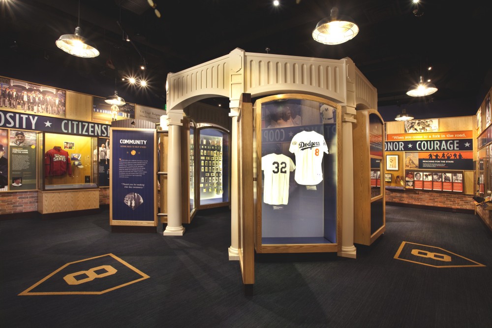Yogi Berra Museum and Learning Center / ikon.5 architects