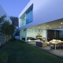 Casa EM / TaAG Arquitectura Casa EM / TaAG Arquitectura © Jorge Silva