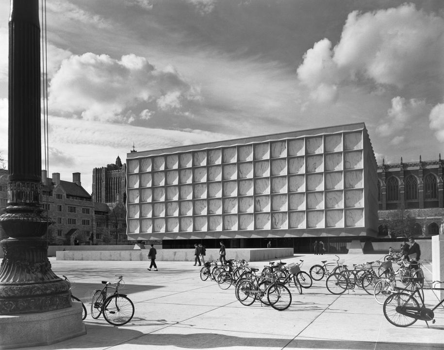 Ezra Stoller: Beyond Architecture