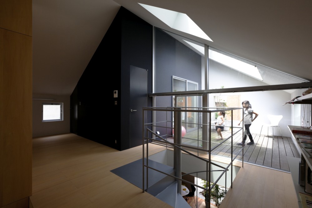 RIBBON / Komada Architects’ Office