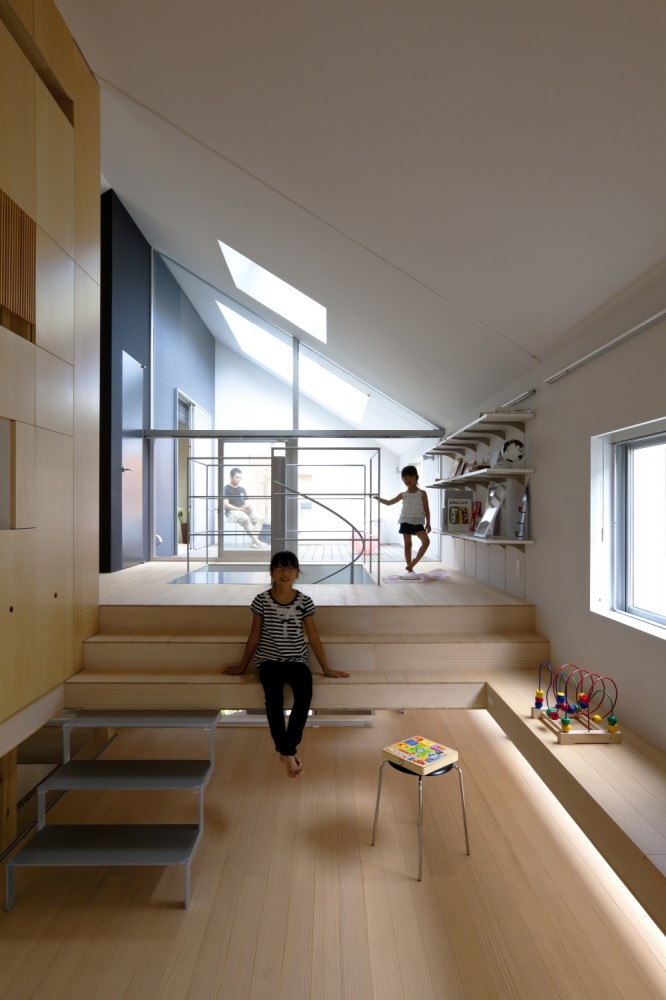RIBBON / Komada Architects’ Office