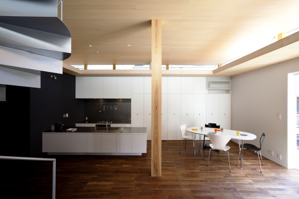 RIBBON / Komada Architects’ Office