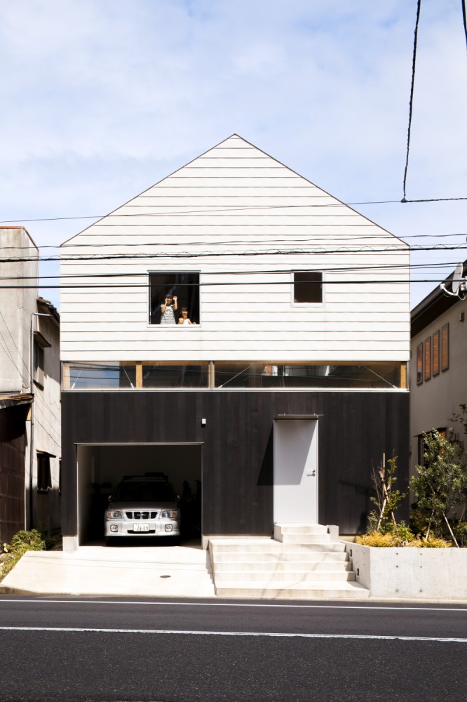 RIBBON / Komada Architects’ Office
