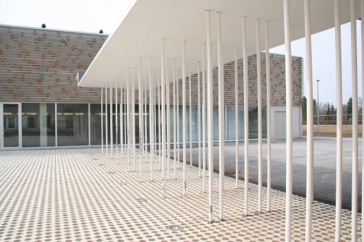 Sports hall of the Suure-Jaani Gymnasium by Veronika Valk