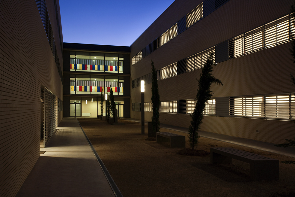 Arabista Ribera School / Victor García Martínez