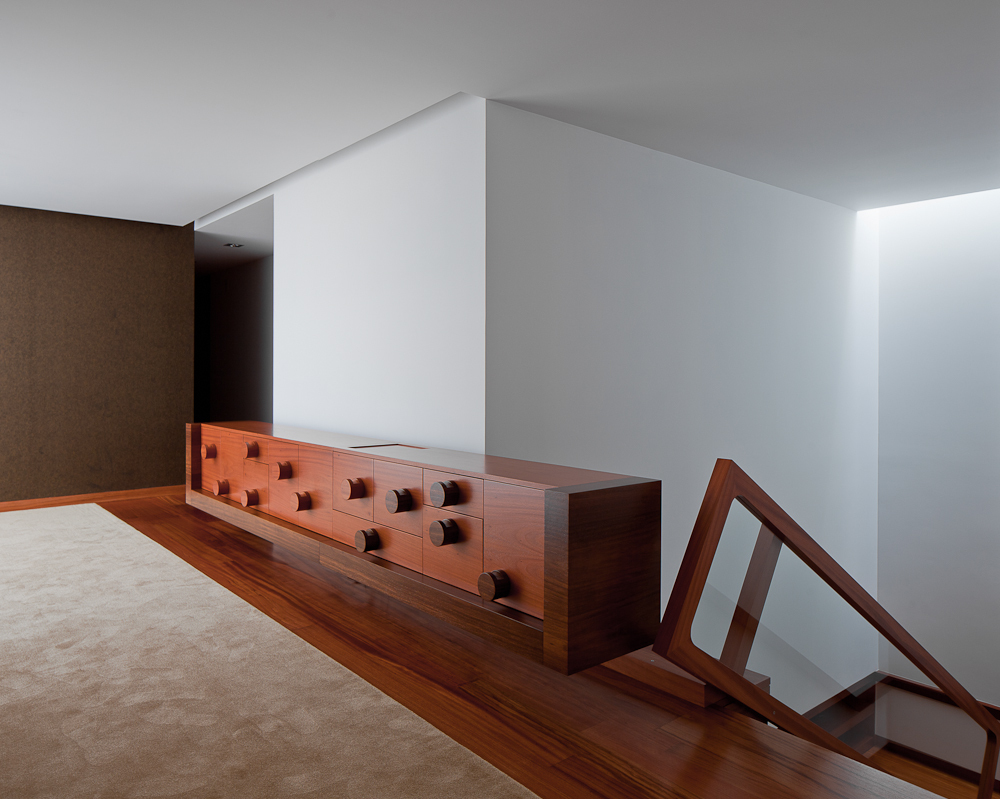 AADD House / Helder de Carvalho