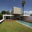 Casa Búnker / Estudio Botteri-Connell Casa Búnker / Estudio Botteri-Connell © Gustavo Sosa Pinilla