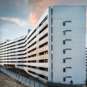 186 Viviendas en Tres Cantos / R&AS 186 Viviendas en Tres Cantos / R&AS © Liven Photography