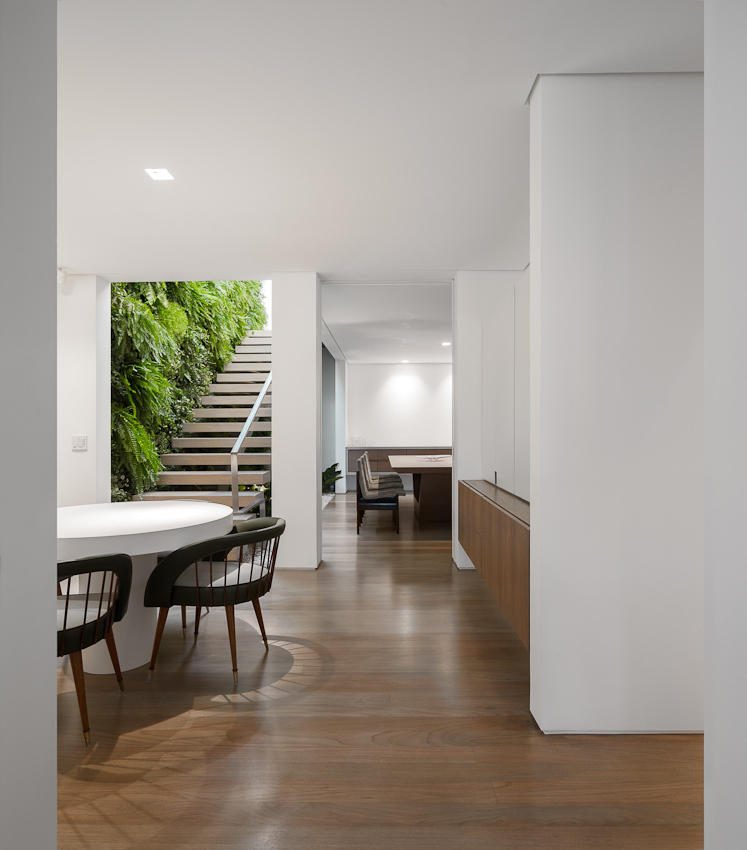 K House / Studio Arthur Casas
