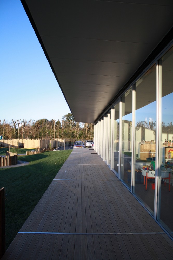 New Shoots Childrens Centre / Collingridge and Smith Architects