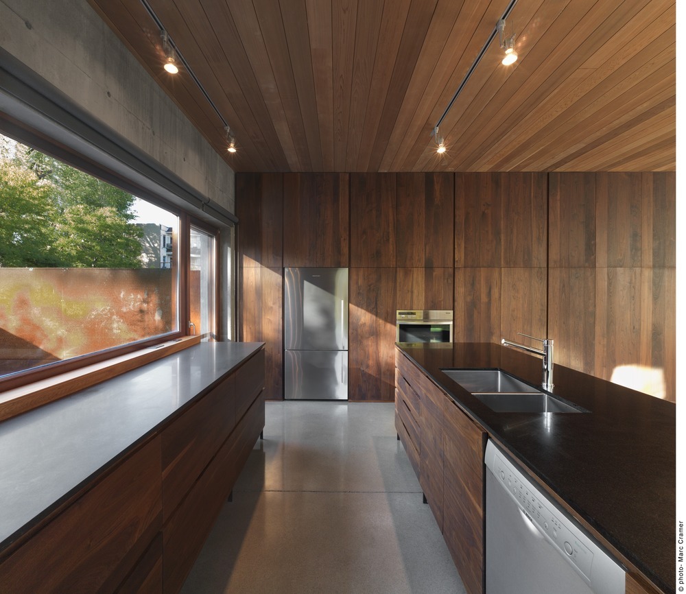 The Beaumont House / Henri Cleinge