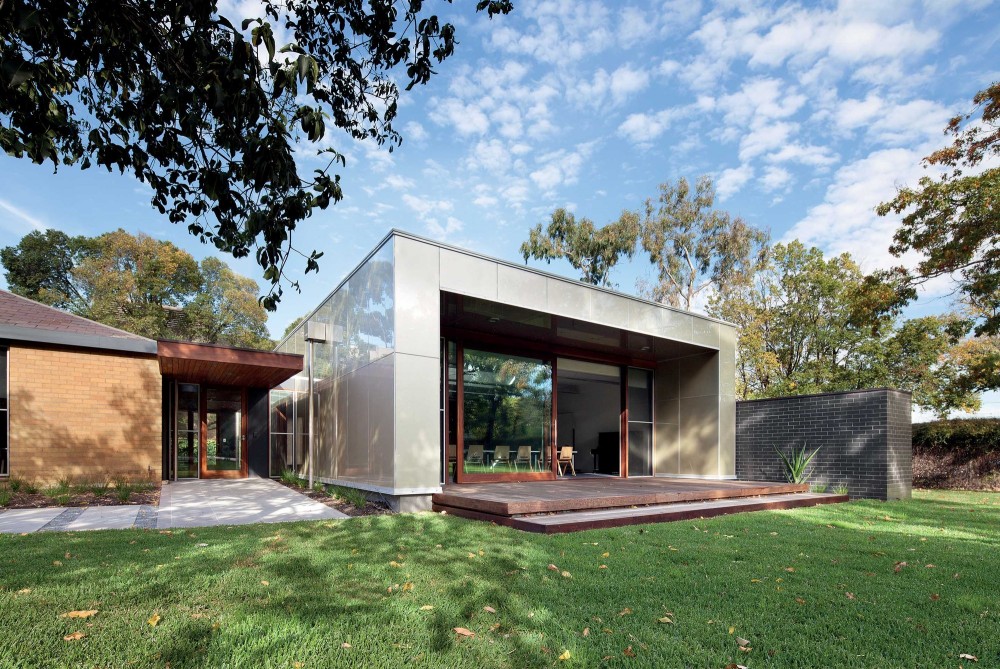 Trinity College Theological School Extensions / Peter Elliott Architecture + Urban Design