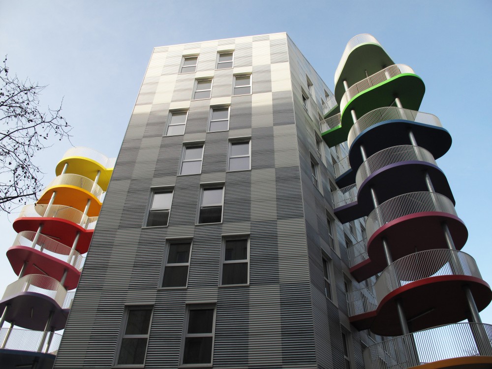 Rebière 21 housing / Hondelatte Laporte Architectes