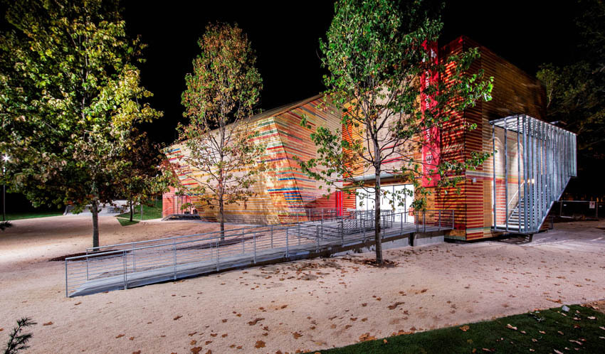 Renzo Piano Designs a Flat-Pack Auditorium for L’Aquila