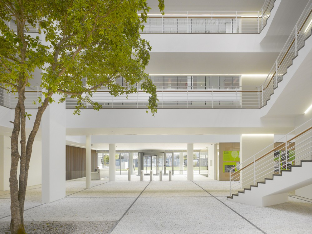 City Green Court / Richard Meier & Partners