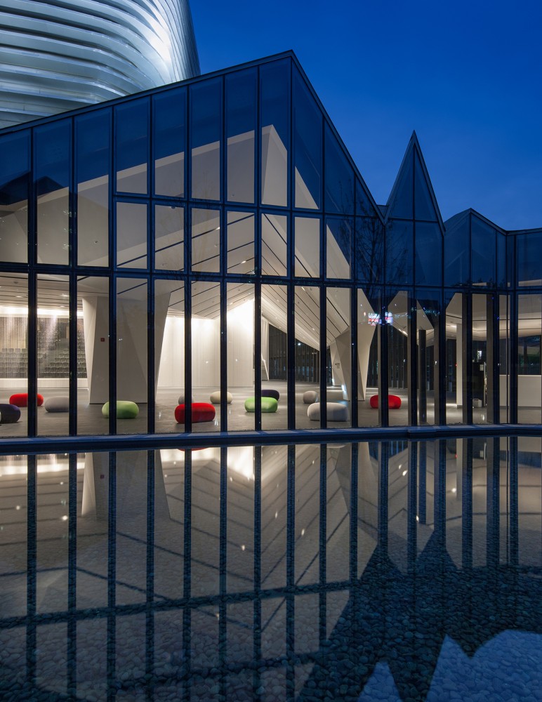 Model Home Gallery / NADAAA